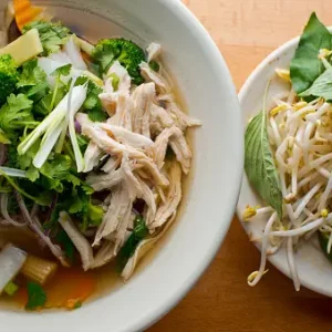 VEGAN CHICKEN NOODLE SOUP